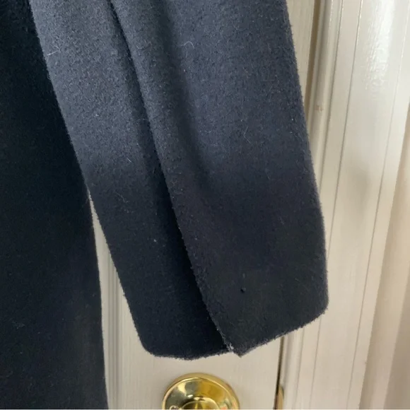 Dahlia navy coat women’s size medium - Picture 5 of 5